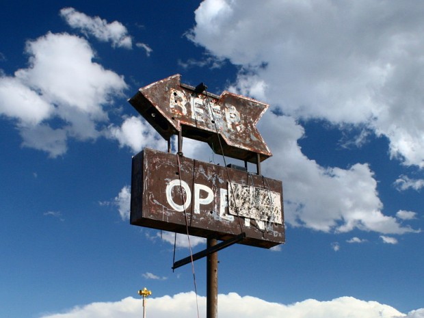 ‘Beer Open’ sign